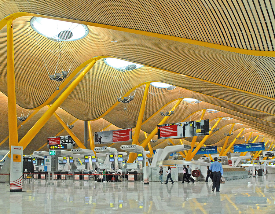 AÉROPORT DE MADRID - Madrid (Espagne)