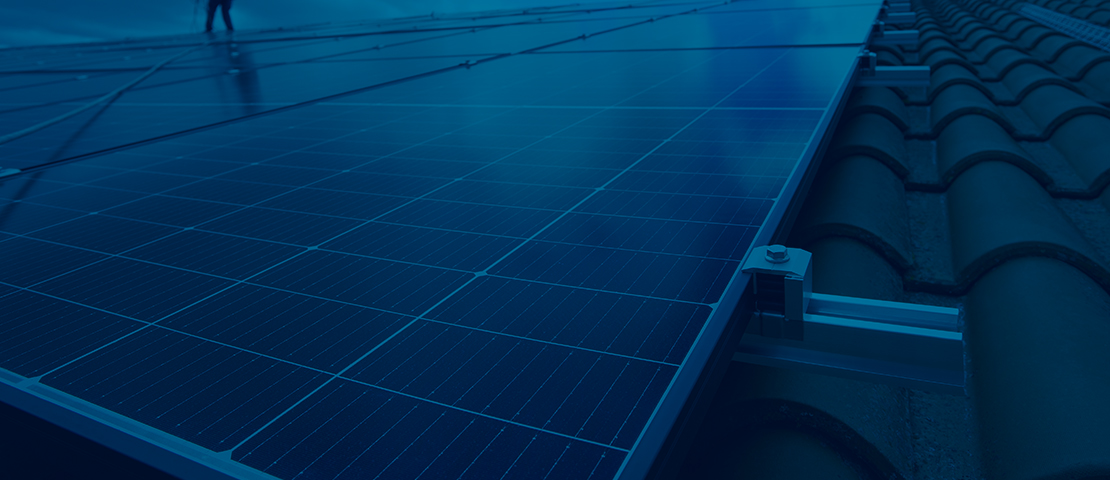 Ampliamos nuestra gama de sistemas de instalación para paneles solares: estructuras, anclajes y accesorios